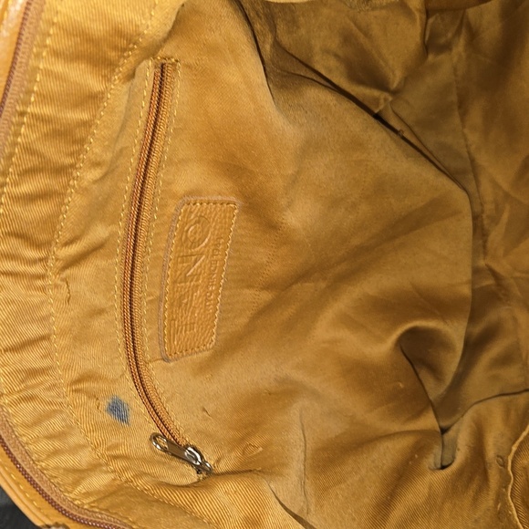 Large Tano Tan Leather Tote Bag - Picture 12 of 13